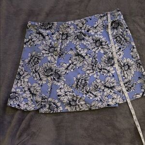 Jones New York Floral Mini Skirt in Blue and White
